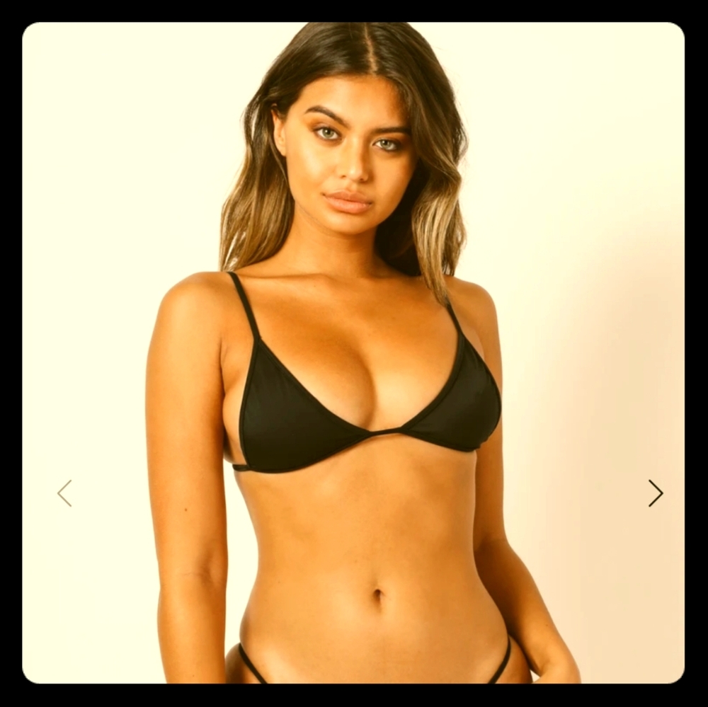NWT KAOHS Kelly bikini Top Size L